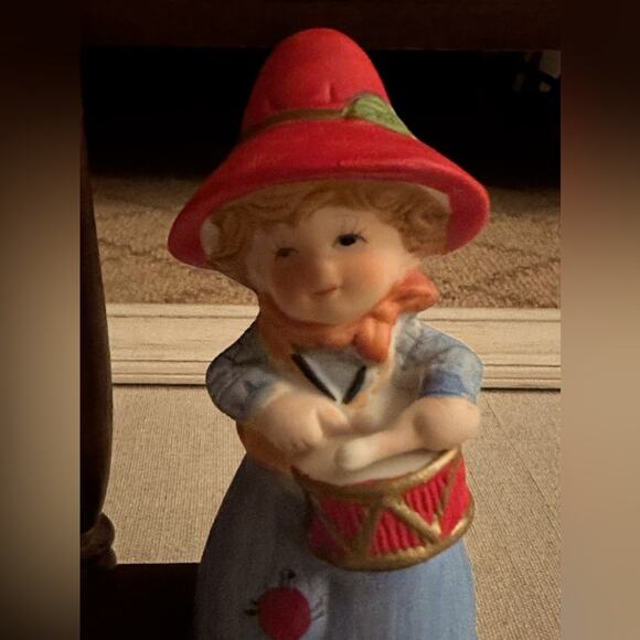 Vintage little drummer boy handpainted porcelain figurine - Picture 2 of 7